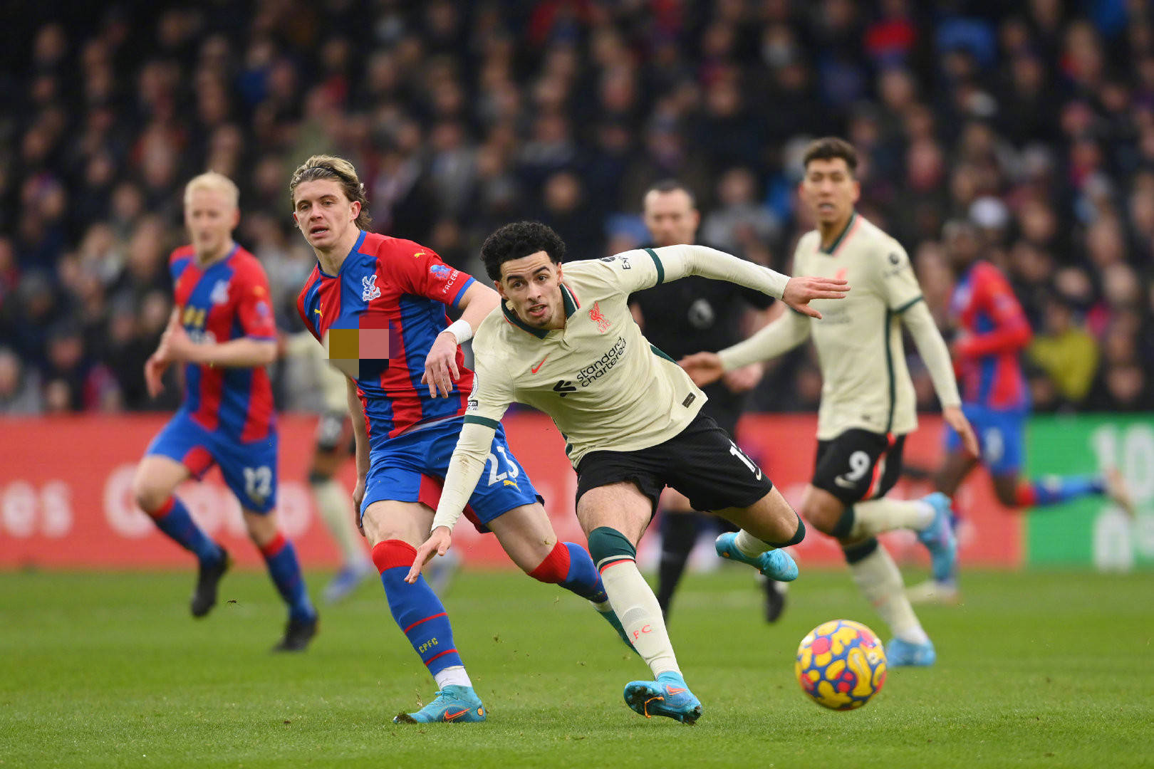 尔洛在米兰 尔洛在米兰