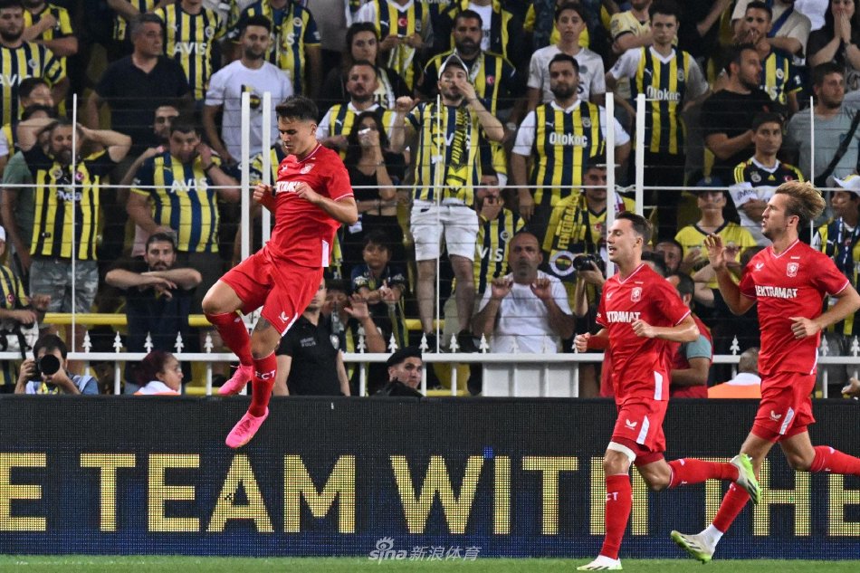 的乒乓球选 的乒乓球选